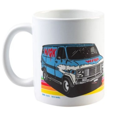 Taza WSQK Hawkins Hitmaker! Stranger Things Cerámica 350 mls