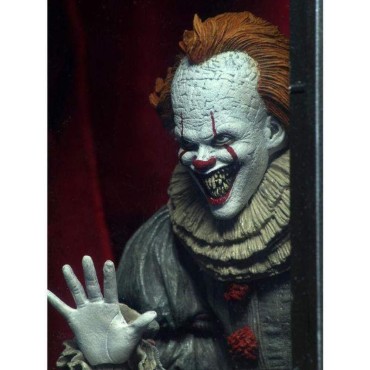 Figura Ultimate Pennywise It Chapter 2 Articulada 18 cms