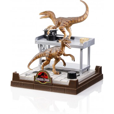 Figura Velociraptor Escena de la Cocina Jurassic Park Diorama 18 cms