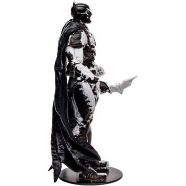 Figura Batman Line Art Variant con Cómic Black Adam Gold Label DC Articulada 18 cms