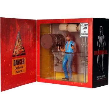 Figura Matt Hunter Invasion USA Chuck Norris Lujo Diorama 18 cms   