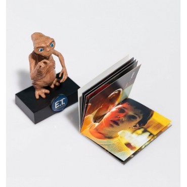 Figura E.T. El Extraterrestre con Luz y Sonido 9 cms