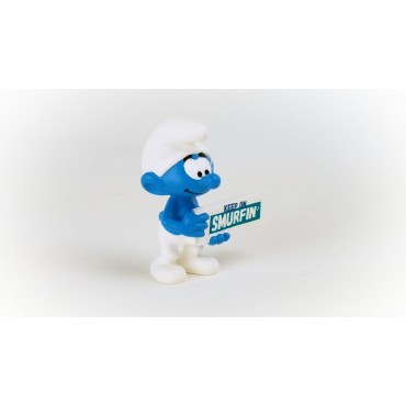 Figura Pitufo Con Cartel "Keep On Smurfin"  5,5 cms