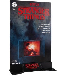 Figuras Eleven Y Mike Wheeler Con Cómic Stranger Things Page Punchers 8 cms