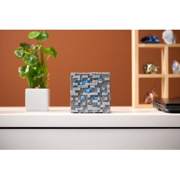 Réplica Diamond Ore Con Luz Minecraft 10 cms