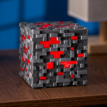 Réplica Redstone Ore Con Luz Minecraft 10 cms