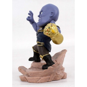 Mini Figura Thanos Mini Egg Attack Marvel 11 cms