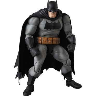 Figura Batman The Dark Knight Returns DC Articulada 16 cms