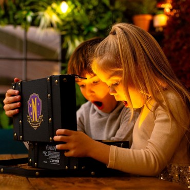 Set Regalo Baúl Academia Nevermore Wednesday